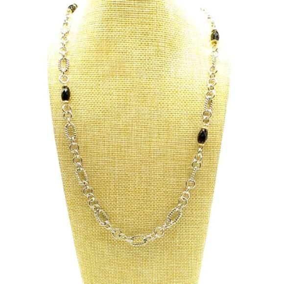 Black Acrylic Faceted Beaded Silver-tone Figaro Chain Necklace - Picture 9 of 15